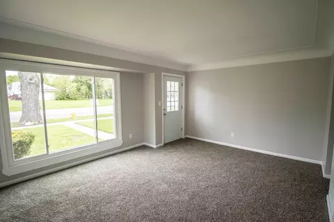 902 E Atherton, Flint, MI 48507 photo 10