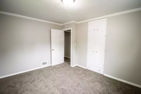 902 E Atherton, Flint, MI 48507 photo 19