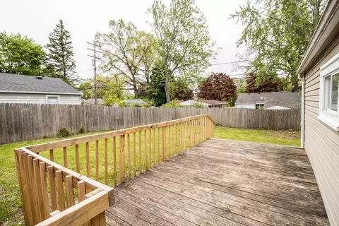 902 E Atherton, Flint, MI 48507 photo 25