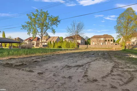 49268 Marseilles, Macomb, MI 48044 photo 17