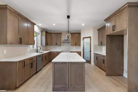 49268 Marseilles, Macomb, MI 48044 photo 34