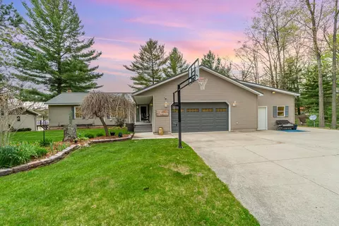 5013 Ruby, Gladwin, MI 48624 photo 2