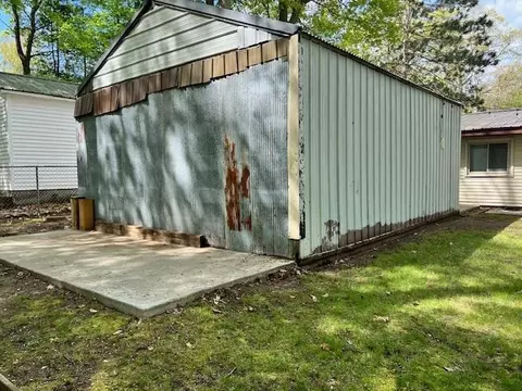 4140 Covemoor, Harrison, MI 48625 photo 22