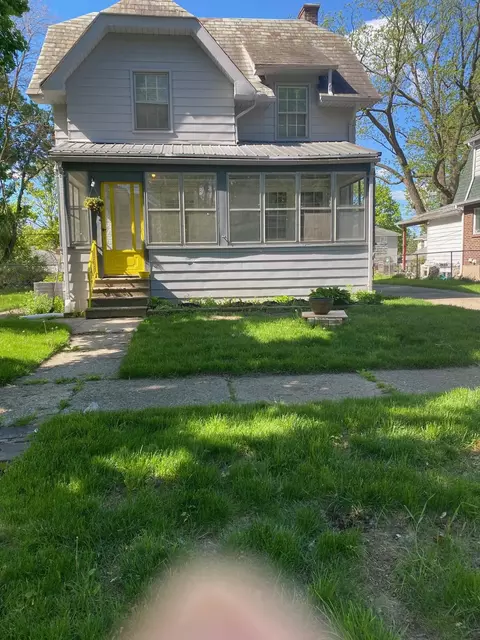 2001 Joliet, Flint, MI 48504