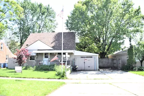 826 E 11 Mile Rd, Madison Heights, MI 48071