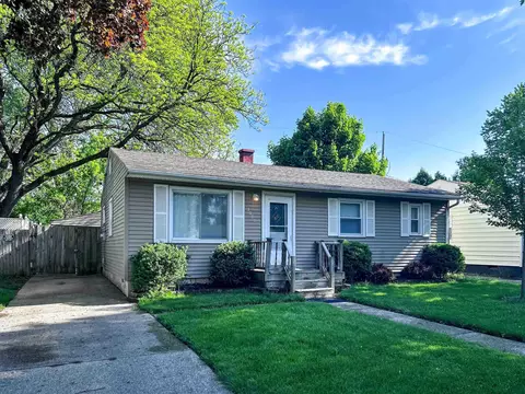 3001 Wyoming, Flint, MI 48506