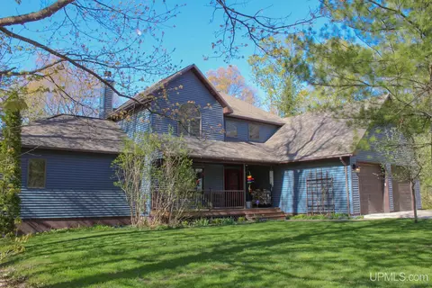 1502 Brookside, Houghton, MI 49931