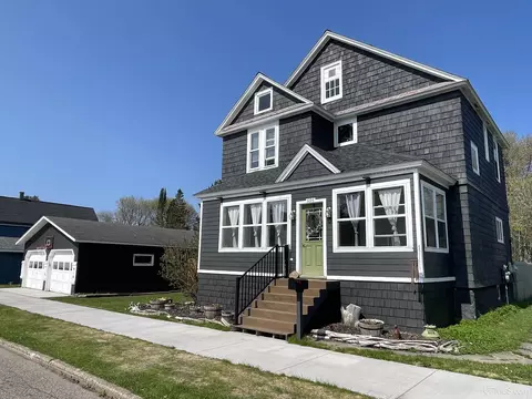 505 Iroquois, Calumet, MI 49913