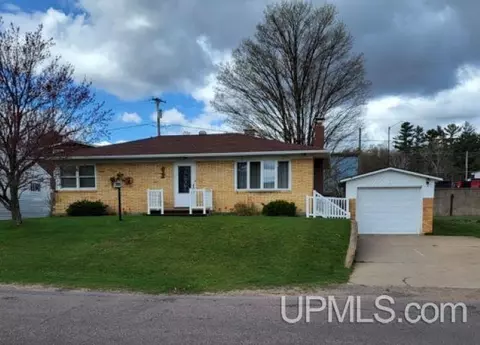 125 N Marigold, Ishpeming, MI 49849