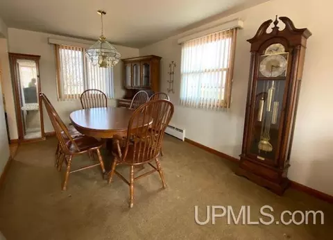 125 N Marigold, Ishpeming, MI 49849 photo 11