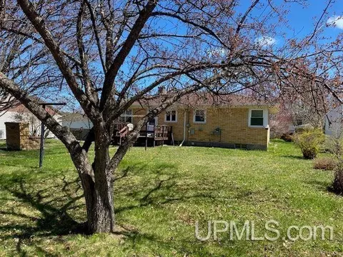 125 N Marigold, Ishpeming, MI 49849 photo 36