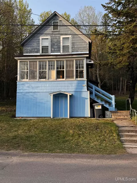 1113 7th, Houghton, MI 49931