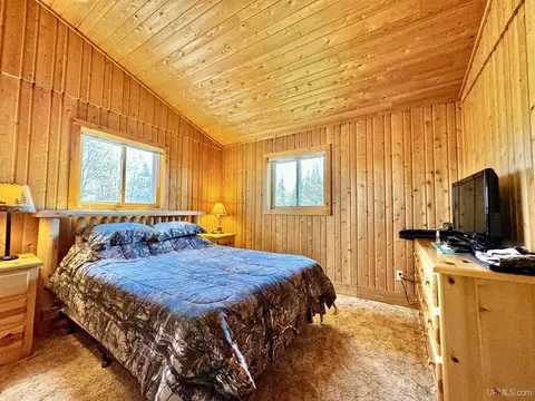 Bedroom - n15849 Carlson Ln H, Powers, MI 49874 photo 1 of 8