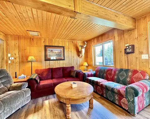 Living - n15849 Carlson Ln H, Powers, MI 49874 photo 4 of 5