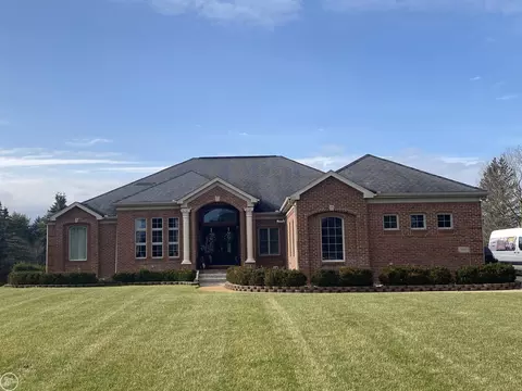 72957 Solanus, Romeo, MI 48065