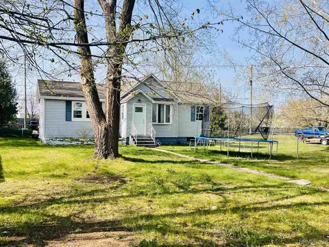 520 Delta, Gladstone, MI 49837