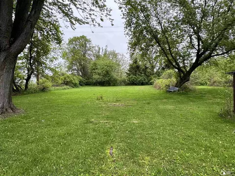 Exterior - 930 Steiner, Monroe, MI 48162 photo 2 of 2