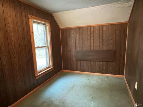 Bedroom - 930 Steiner, Monroe, MI 48162 photo 4 of 6