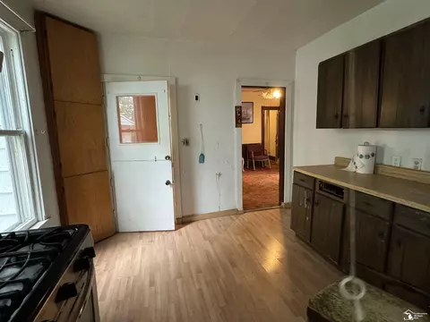Kitchen - 930 Steiner, Monroe, MI 48162 photo 5 of 5