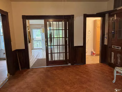 Entry Way - 930 Steiner, Monroe, MI 48162 photo 1 of 1