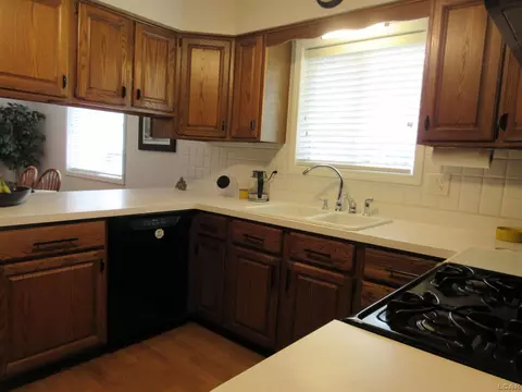 1512 Fox Run, Tecumseh, MI 49286 photo 9