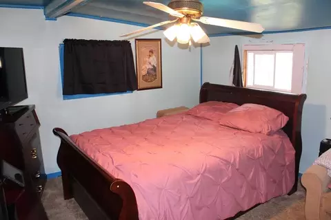 Bedroom - 5073 Oakview, Harrison, MI 48625 photo 1 of 2