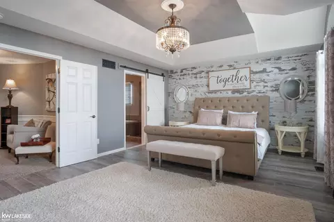 Bedroom - 20798 Stalybridge, Macomb, MI 48044 photo 3 of 7