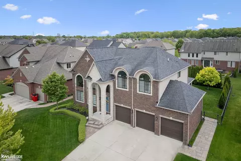 View/Area - 20798 Stalybridge, Macomb, MI 48044 photo 1 of 5