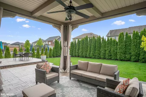 Exterior - 20798 Stalybridge, Macomb, MI 48044 photo 4 of 4