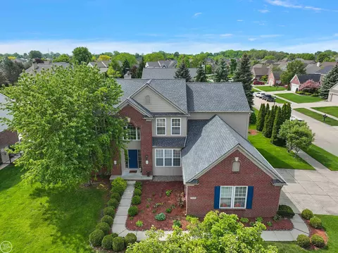 19870 Liverpool, Macomb, MI 48044