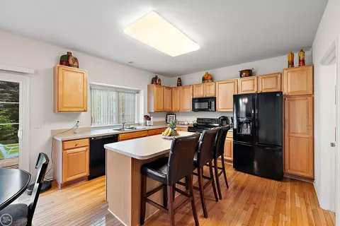 19870 Liverpool, Macomb, MI 48044 photo 10