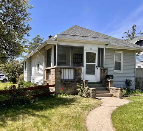 1603 N Oakley, Saginaw, MI 48602