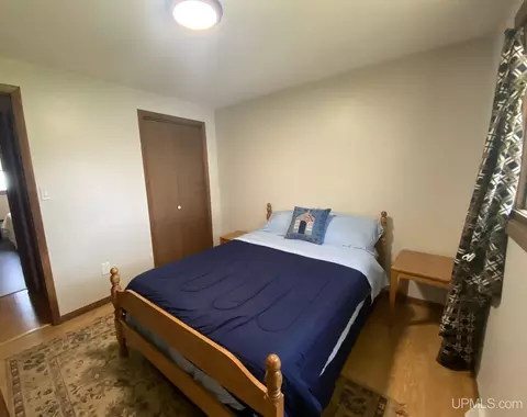 Bedroom - 611615 E Main, Iron Mountain, MI 49801 photo 3 of 3