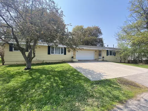 611615 E Main, Iron Mountain, MI 49801