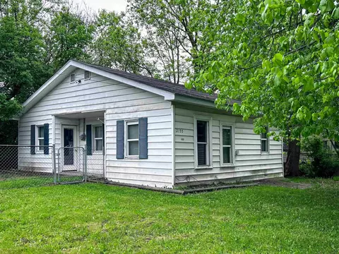 2155 S Graham, Flint, MI 48532