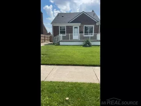 22500 Gaukler, Saint Clair Shores, MI 48080