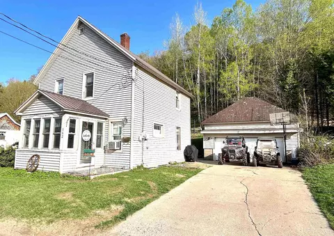 562 Jasper, Ishpeming, MI 49849