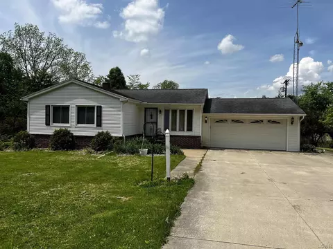 16100 Van Tuyle, Clinton, MI 49236