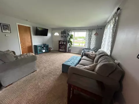 Living - 2017 S M-30, Gladwin, MI 48624 photo 1 of 1