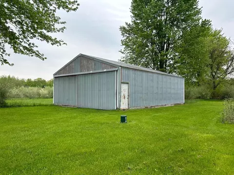 Exterior - 2017 S M-30, Gladwin, MI 48624 photo 2 of 14