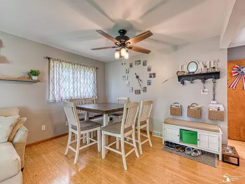 405 Richards, Monroe, MI 48162 photo 5