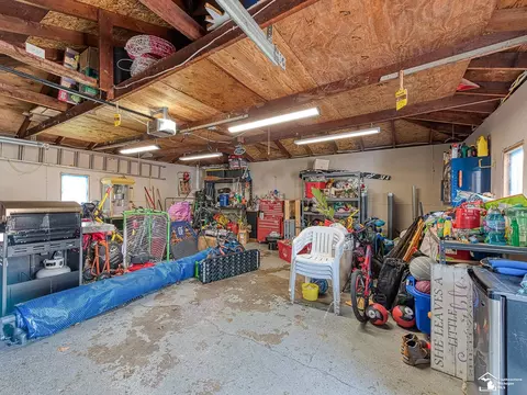405 Richards, Monroe, MI 48162 photo 23