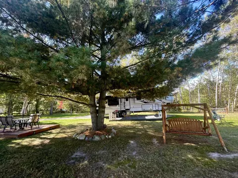 249250 Kings Way, Gladwin, MI 48624 photo 14
