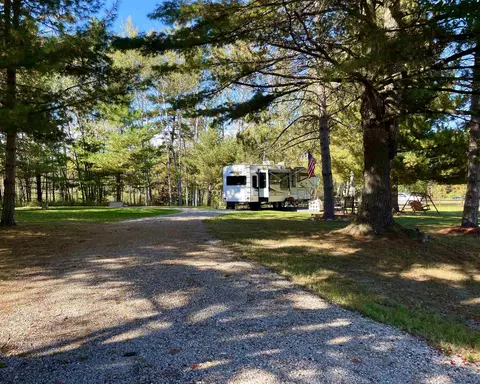 249250 Kings Way, Gladwin, MI 48624 photo 3