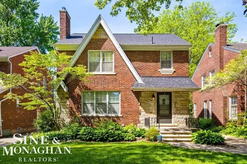4827 Harvard, Detroit, MI 48224