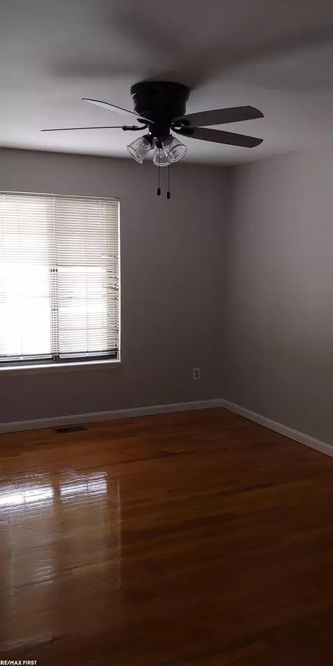 2339 Michael, Sterling Heights, MI 48310 photo 24