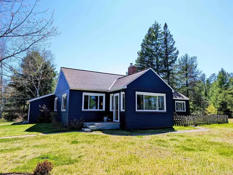 859 Lakewood, Marquette, MI 49855