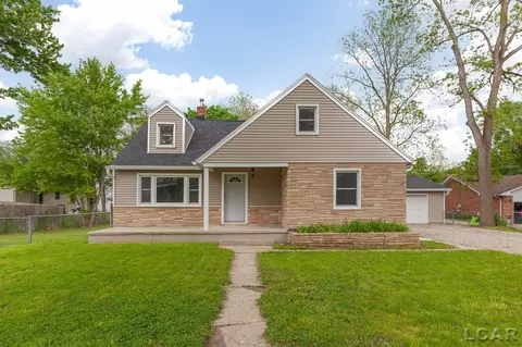 929 Bradish, Adrian, MI 49221
