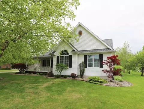 2315 Pebble Crk, Flushing, MI 48433