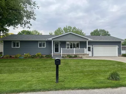124 Clark, Yale, MI 48097